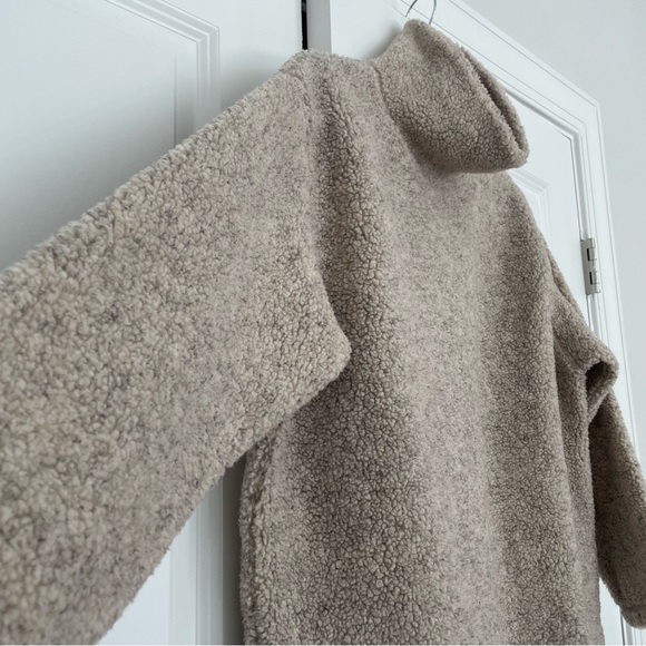 Sherpa Turtleneck Sweater - Oatmeal - Picture 3 of 5